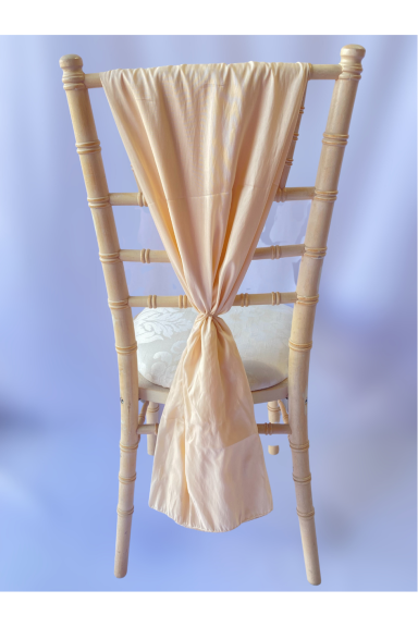 Dreamy Creamy Taffeta Chair Drape